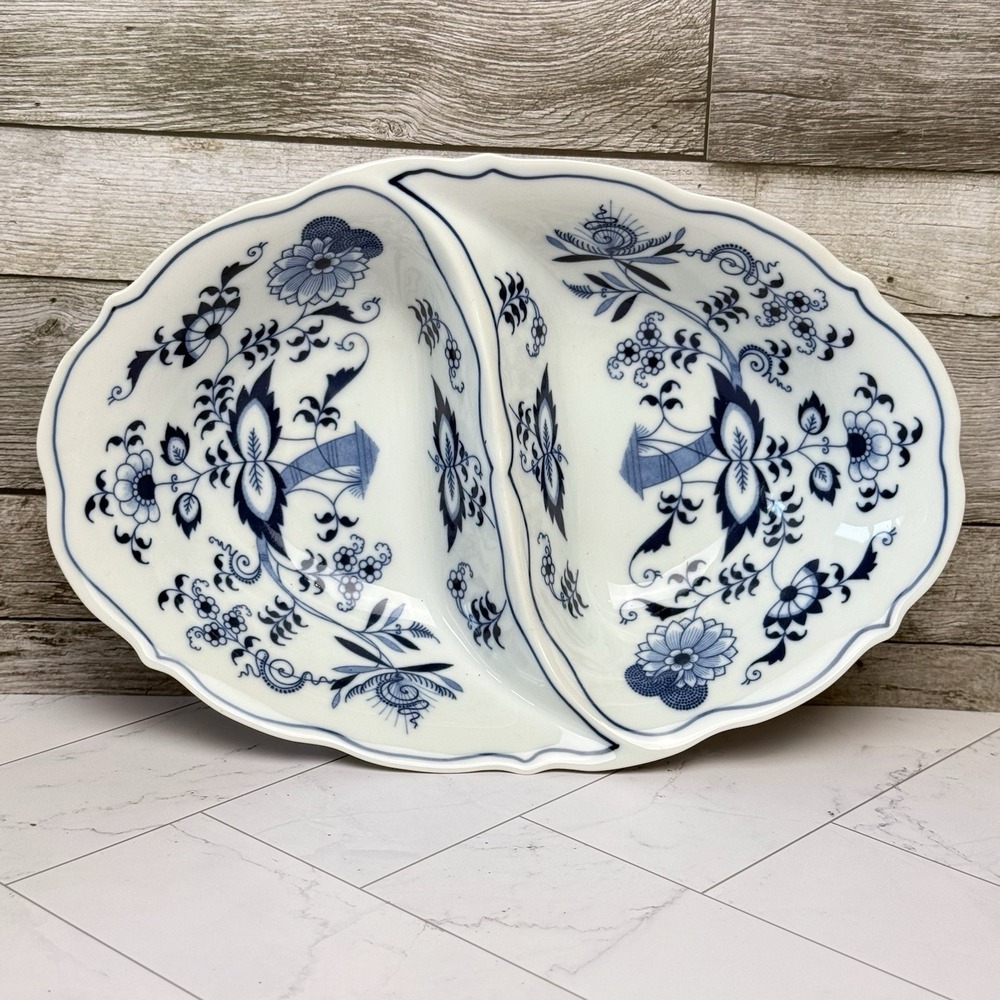 Blue Danube Blue Onion Tea Coffee Cups, Creamer And Vegetable Plate Lot Japan - Picture 2 of 9